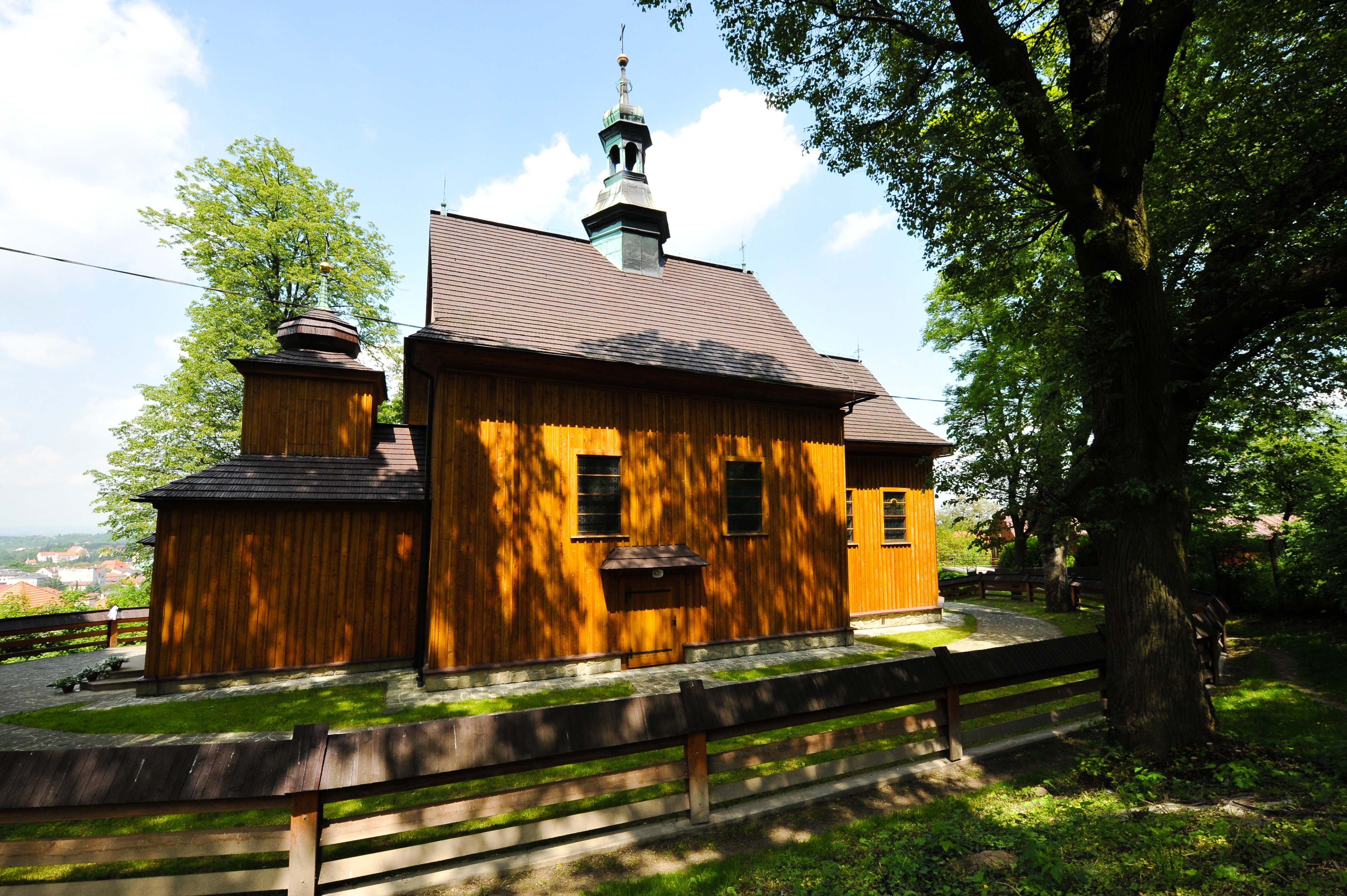 Zabytkowy kościółek św. Sebastiana z XVI wieku w Wieliczce