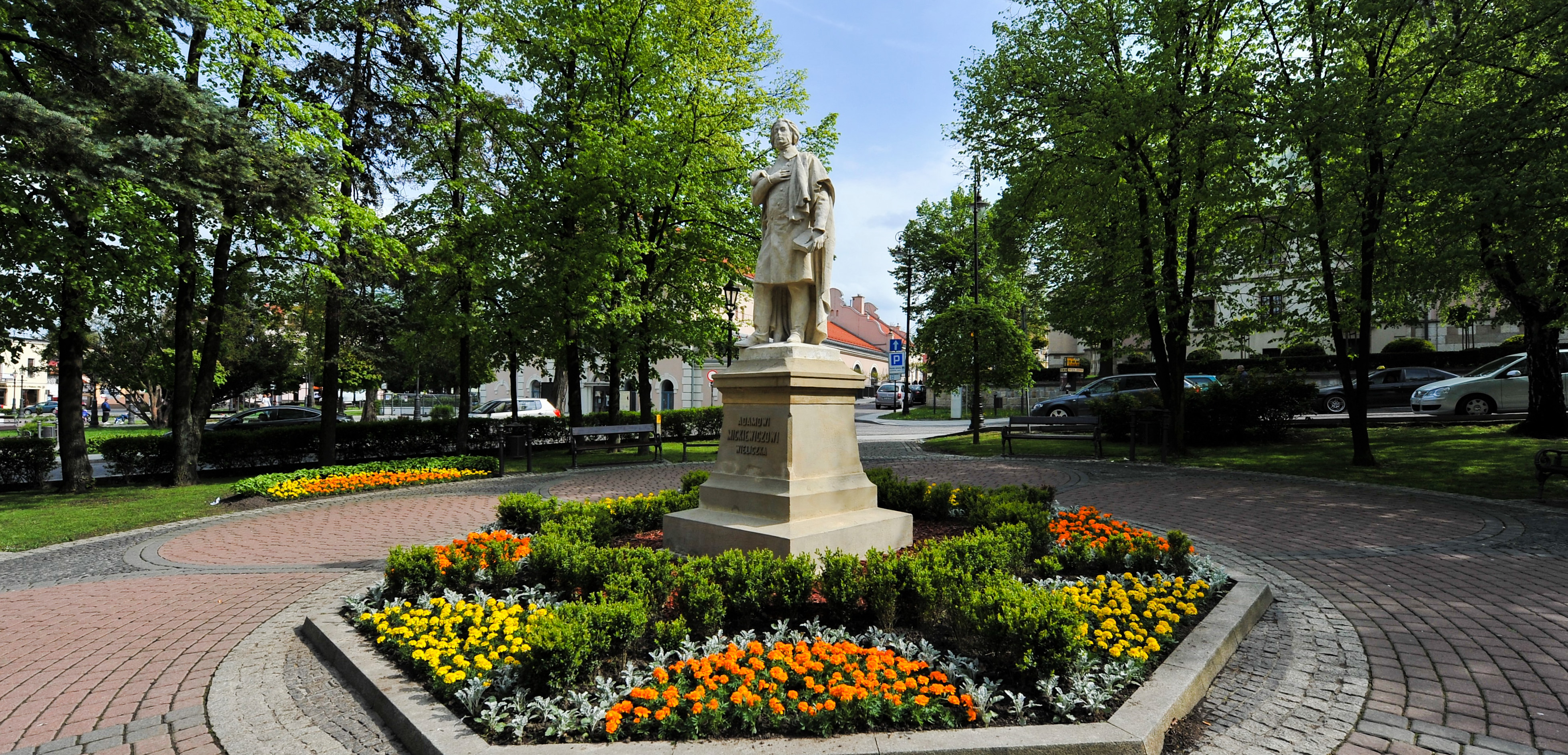 Pomnik Adama Mickiewicza w Wieliczce