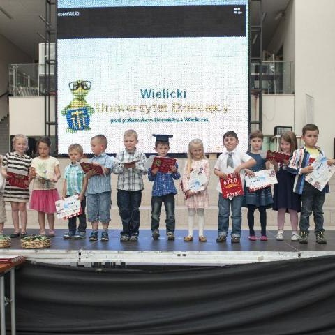 WUD pożegnał się ze swoimi studentami na czas wakacji