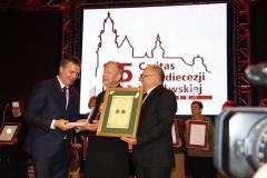 Medal „Bogaci Miłosierdziem” dla Wieliczki