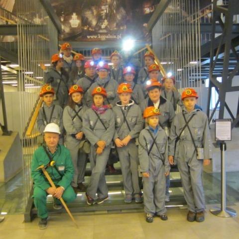 V konkurs dla szkół podstawowych miasta i gminy Wieliczka pt. „Kopalnia Soli  „Wieliczka” w 37. rocznicę (1978-2015) wpisu na I Listę Dziedzictwa Kulturalnego i Przyrodniczego UNESCO”