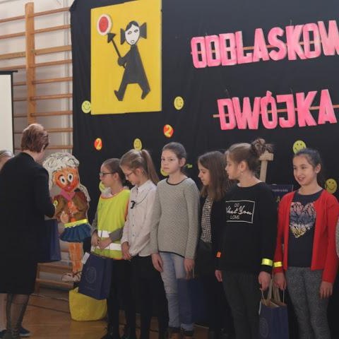 Gminny konkurs Odblaskowe Logo ŚDM organizowany przez Szkołę Podstawową nr 2 w Wieliczce