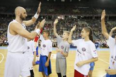 Spełnione marzenia – Aleksander Busz wygrywa Gortat Camp i jedzie na mecz NBA do USA.