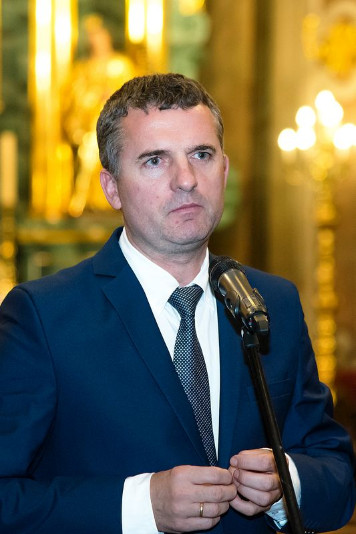 stypendia-papieske-wieliczka-artur-koziol-kosciol-klemensa003.jpg
