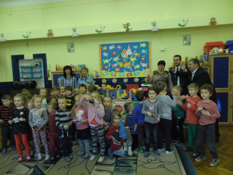 Mikołajowa niespodzianka od Pani Premier Beaty Szydło dla Przedszkola w Strumianach