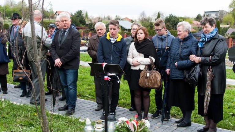 obchody-77-rocznicy-zbrodni-katynskiej-wieliczka-artur-koziol-067.jpg