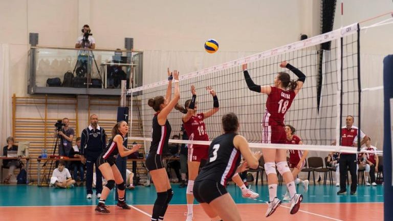 polska-u20-wygrywa-2.-runde-turnieju-eliminacyjnego-do-mistrzostw-swiata-juniorek-w-pilce-siatkowej-14.jpg
