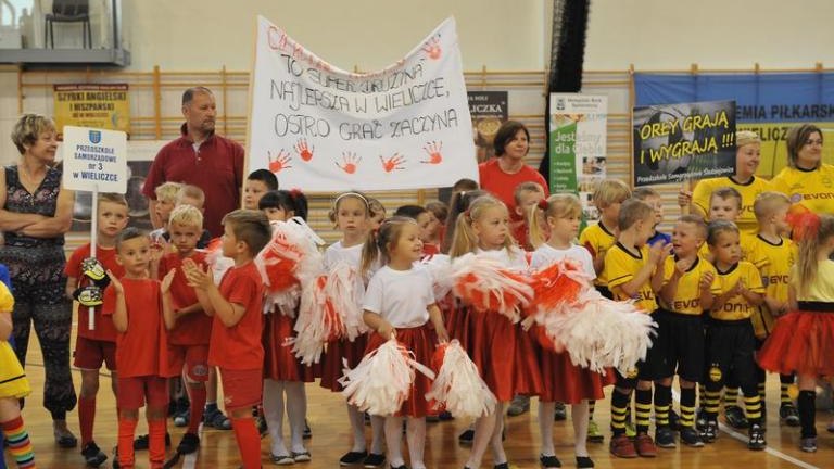 maly-mundial-2017-w-wieliczce-IV-gminny-turniej-mini-pi-ki-no-nej-przedszkolak-w-artur-koziol-013.jpg