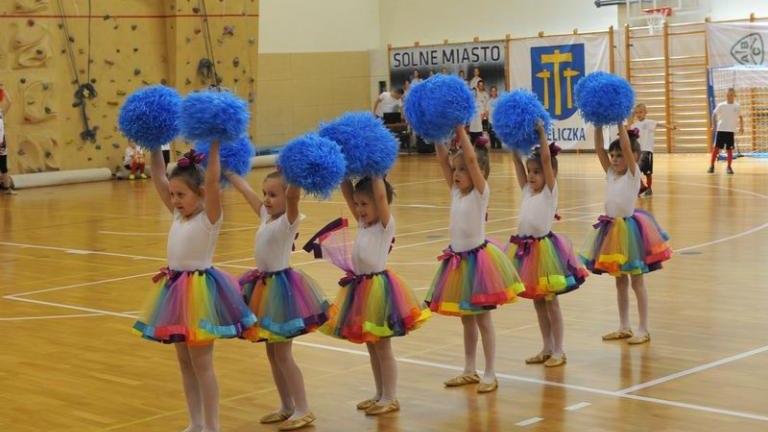 maly-mundial-2017-w-wieliczce-IV-gminny-turniej-mini-pi-ki-no-nej-przedszkolak-w-artur-koziol-039.jpg