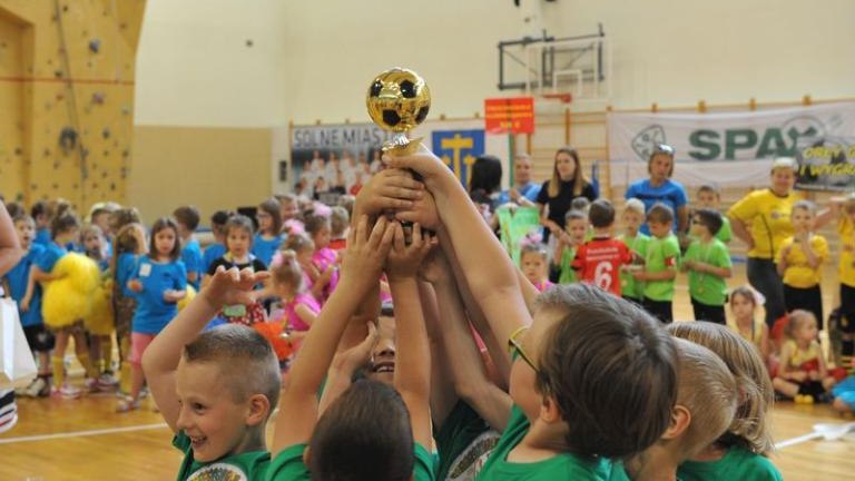 maly-mundial-2017-w-wieliczce-IV-gminny-turniej-mini-pi-ki-no-nej-przedszkolak-w-artur-koziol-110.jpg