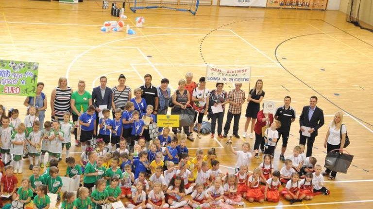 maly-mundial-2017-w-wieliczce-IV-gminny-turniej-mini-pi-ki-no-nej-przedszkolak-w-artur-koziol-121.jpg