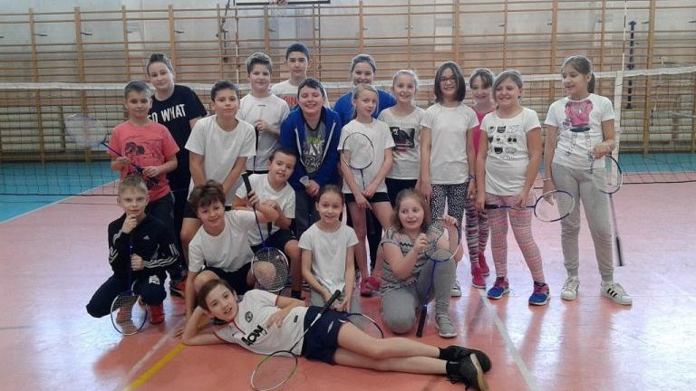 badminton.jpg