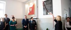 Odsłonięcie tablicy im. Antoniego Emanuela Szapera w Koźmicach Wielkich