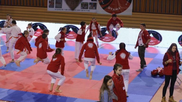 puchar-europy-IKF-puchar-polski-OYAMA-PFK-Radom-2018-006.jpg