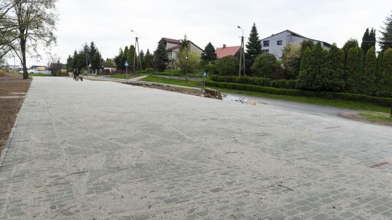 budowa-parking-P&R-B&R-modernizacja-petli-autobusowej-wegrzce-wielkie-005.jpg