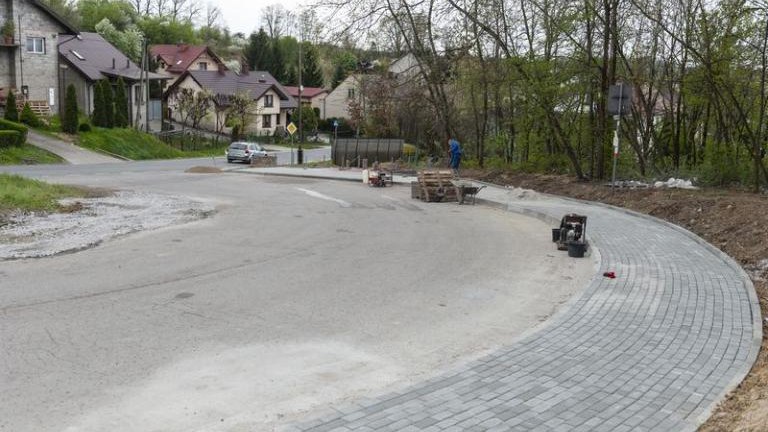 budowa-parking-P&R-B&R-modernizacja-petli-autobusowej-wegrzce-wielkie-006.jpg