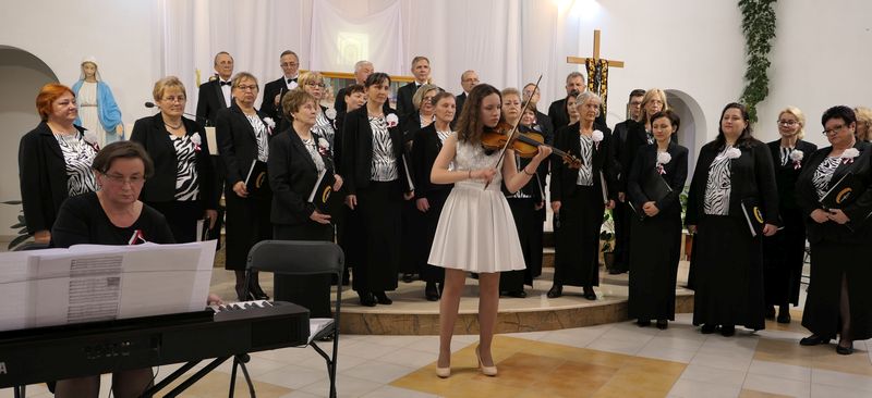 chor camerata na tournee w republice mołdawi i rumunii-wieliczka-017.jpg