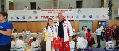 Niebywały sukces zawodniczki z Wielickiego Klubu Karate Kyokushinkai na Mistrzostwach Młodzieży Karate Kyokushin KWU