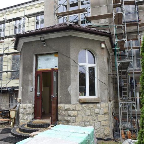 Termomodernizacja szkoły podstawowej nr 1 w Wieliczce