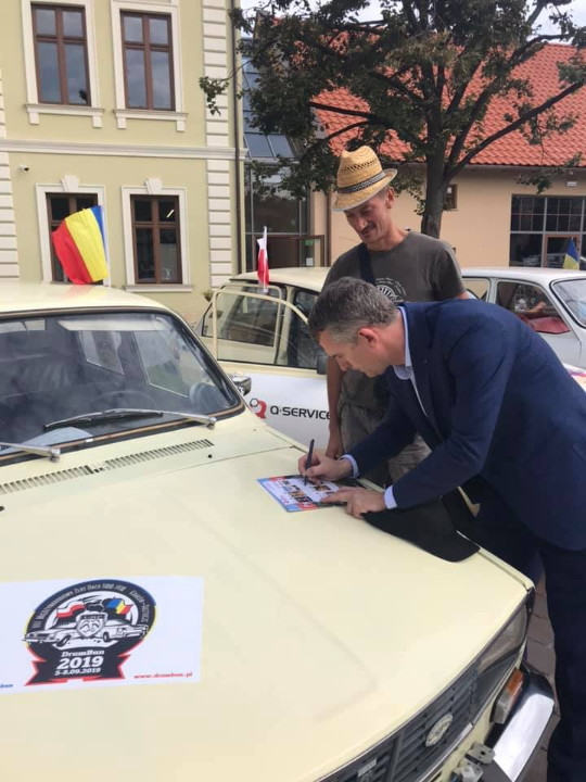 VIII Międzynarodowy Zlot Dacii Drum Bun 2019 wieliczka_10.jpg