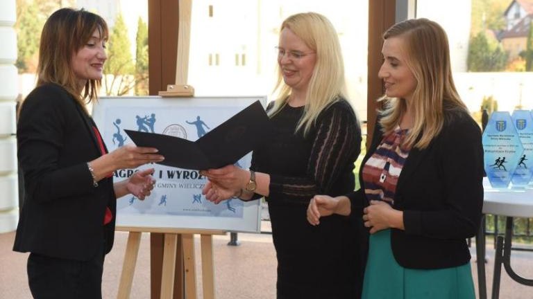 uroczyste wręczenie nagród i wyróżnien sportowych wieliczka - 012.jpg