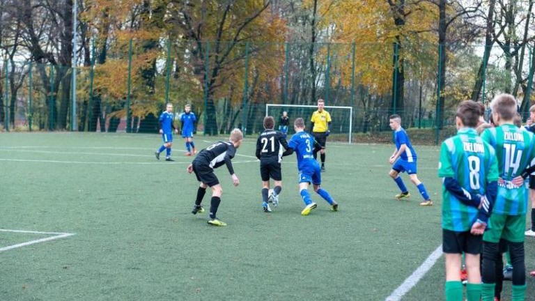 Młodzieżowy Turniej Piłki Nożnej z Okazji Dnia Niepodległości - 013.jpg