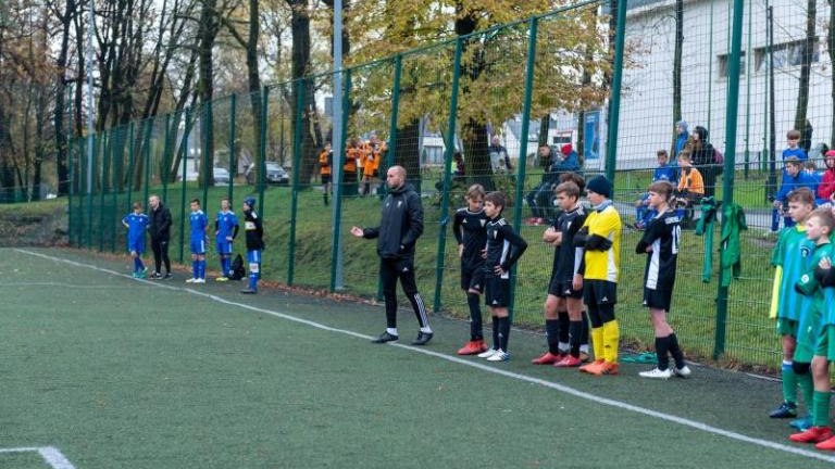 Młodzieżowy Turniej Piłki Nożnej z Okazji Dnia Niepodległości - 014.jpg