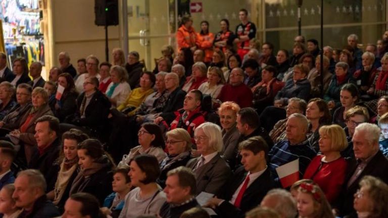 Koncert 11 listopada 2019 Bo my nie błagamy o wolność my o nią walczymy - 003.jpg