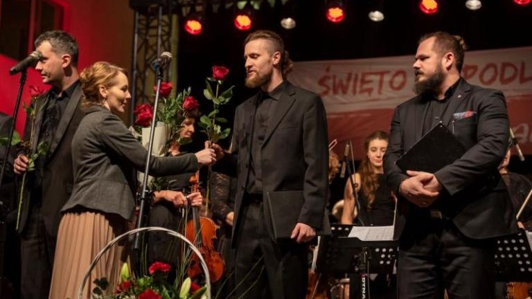 Koncert 11 listopada 2019 Bo my nie błagamy o wolność my o nią walczymy - 040.jpg