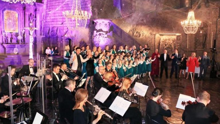 jubileusz choru ziarenko z podstolic 2019 - 011.jpg