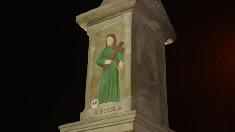 renowacja kapliczki pw. sw. floriana w wieliczce 2019 - 014.jpg