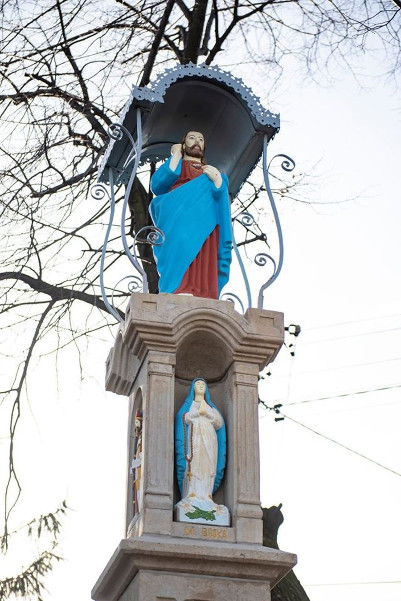 poswiecenie odnowionej kapliczki w golkowicach - 012.jpg