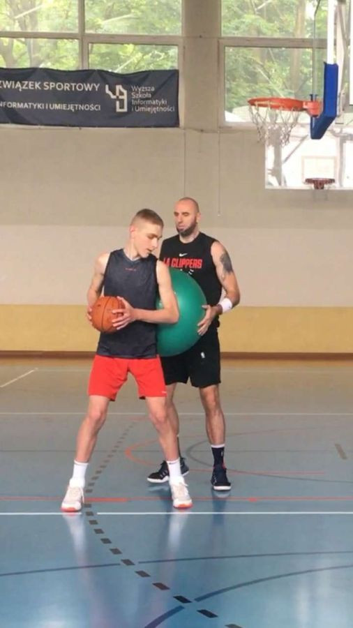 Mikołaj Nowak.jpg
