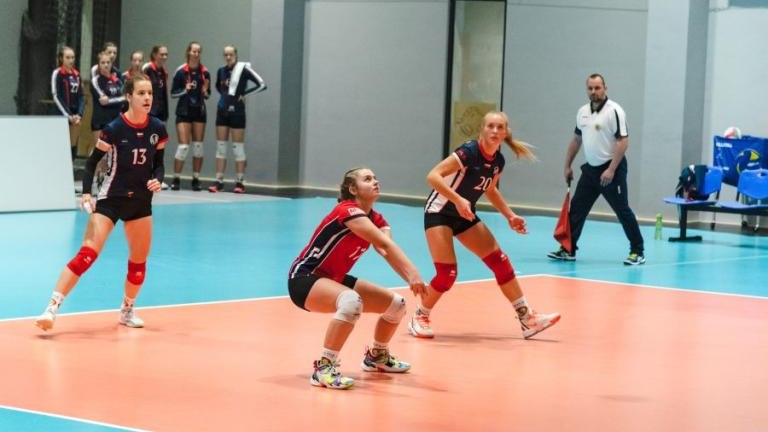 mistrzostwa polski juniorek mlodszych w siatkowce wieliczka-009.jpg