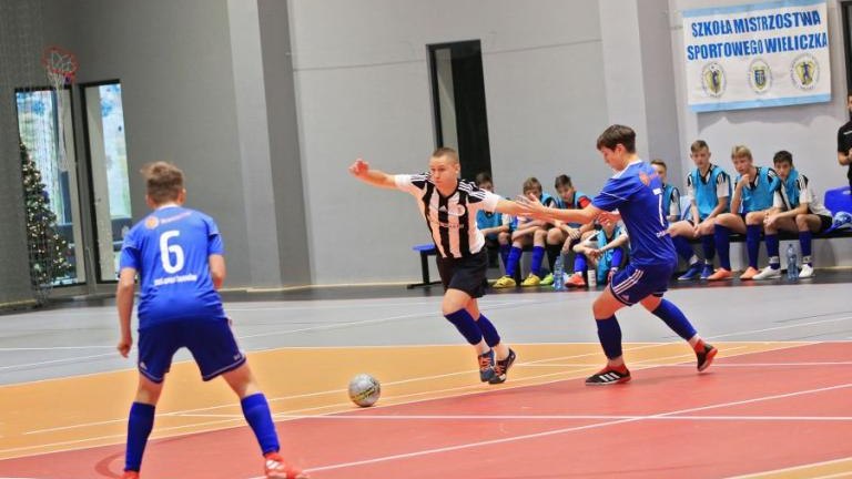 Turniej eliminacyjny Młodzieżowych Mistrzostw Polski do lat 19 w futsalu w Wieliczce-004.jpg