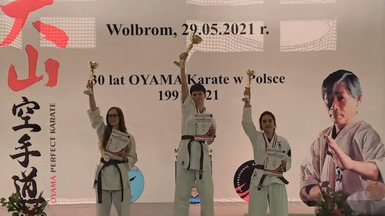 Martyna Górak 1 miejsce wielicki klub sportowy OYAMA turniej OYAMA karate w kata wolbrom-008.jpg
