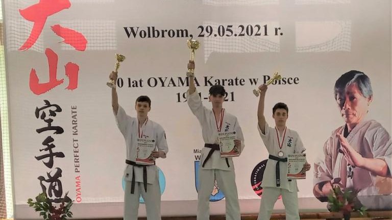 wielicki klub sportowy OYAMA turniej OYAMA karate w kata wolbrom-003.jpg