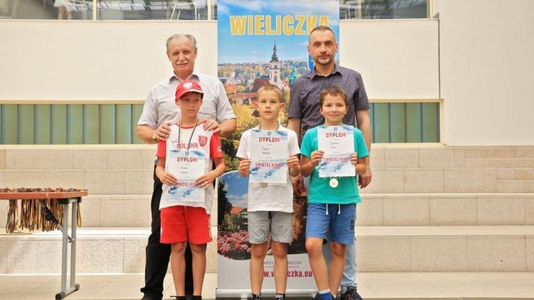 XX Bieg o Pierscien sw. Kingi Wieliczka-015.jpg