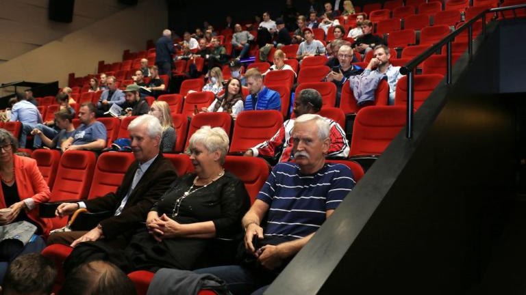 spotkanie z Tomaszem Marczynskim w Wielickiej Mediatece-011.jpg