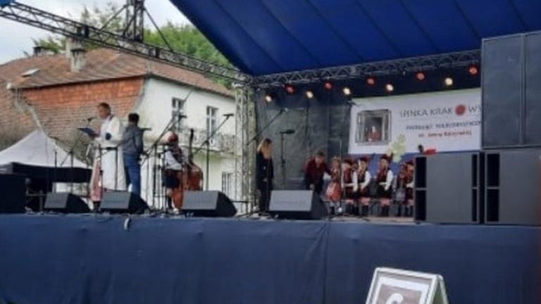 Przegląd Folklorystyczny SPINKA KRAKOWSKA Mietniowiacy Wieliczka-005.jpg