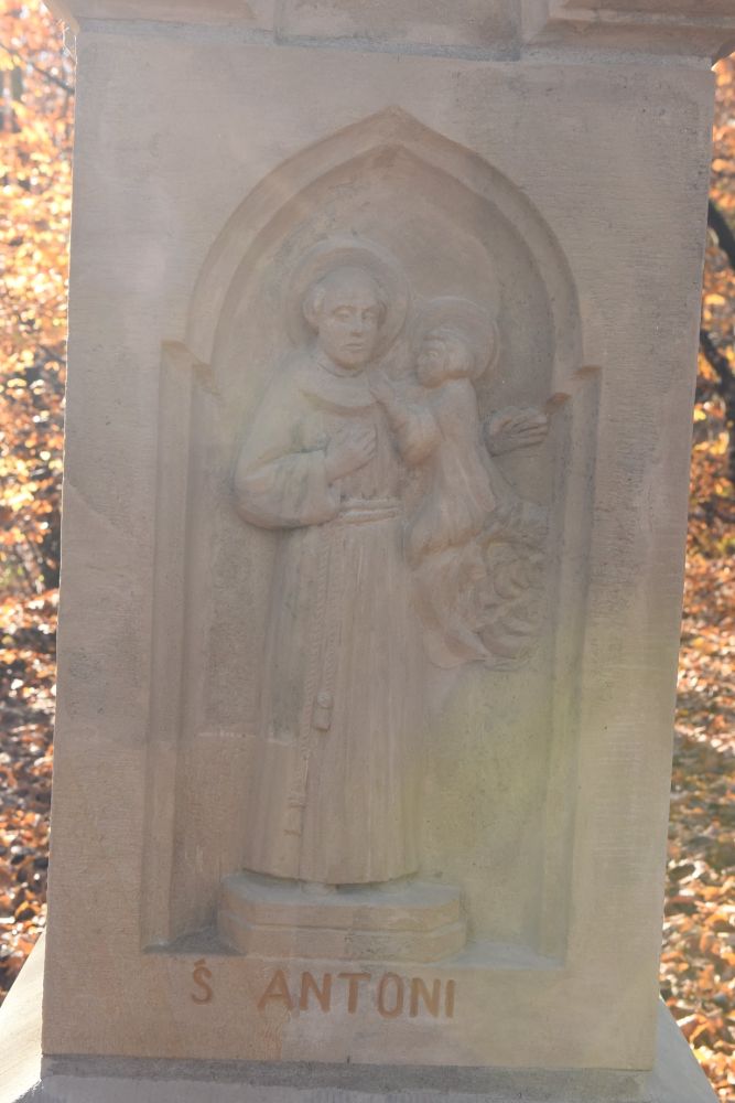 odnowiona kapliczka w Golkowicach Wieliczka-010.jpg