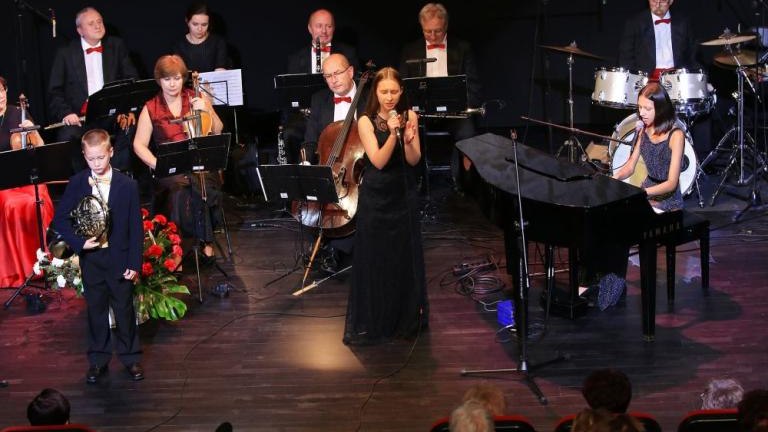 koncert Jest taki kraj Wielicka Mediateka 11 listopada 2021 Wieliczka-006.jpg