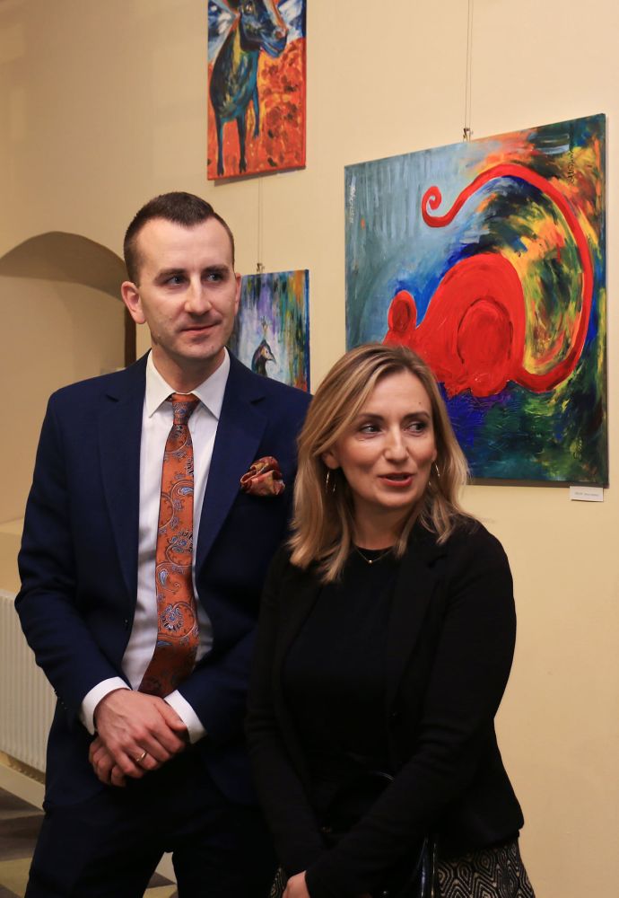 wernisaz wystawy czerwona mysz III w wielicka mediateka-026.jpg