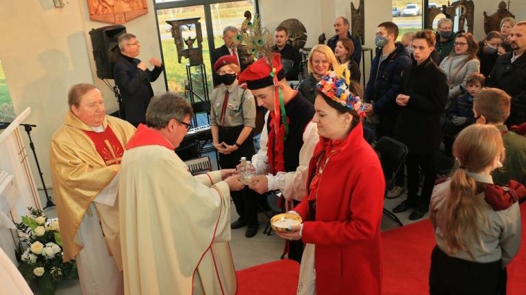 XXXVI swiatowe dni mlodziezy msza sw w Brzegi - Wieliczka-086.jpg