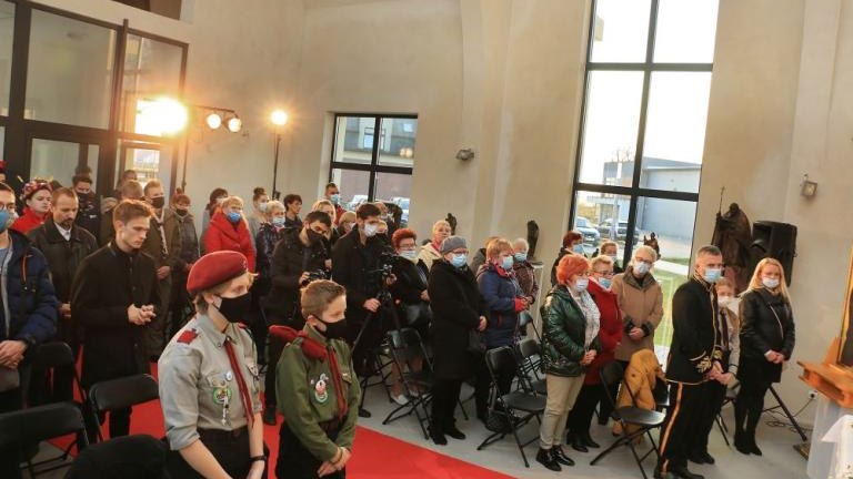 XXXVI swiatowe dni mlodziezy msza sw w Brzegi - Wieliczka-099.jpg