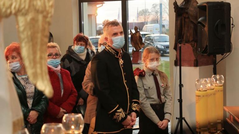 XXXVI swiatowe dni mlodziezy msza sw w Brzegi - Wieliczka-123.jpg