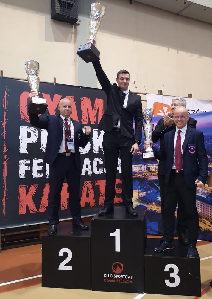 15 medali i 1 miejsce drużynowo OYAMA_14.jpg