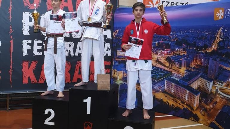 15 medali i 1 miejsce drużynowo OYAMA_9.jpg