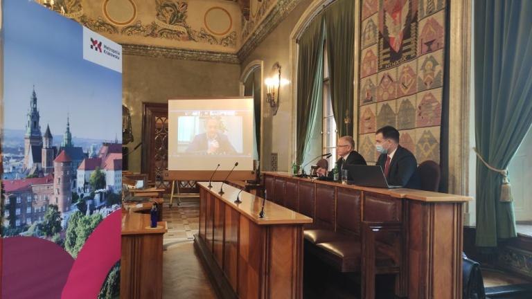 przyjecie strategii rozwoju ponadlokalnego do 2030 wieliczka-001.jpg