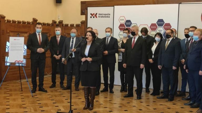 przyjecie strategii rozwoju ponadlokalnego do 2030 wieliczka-011.jpg